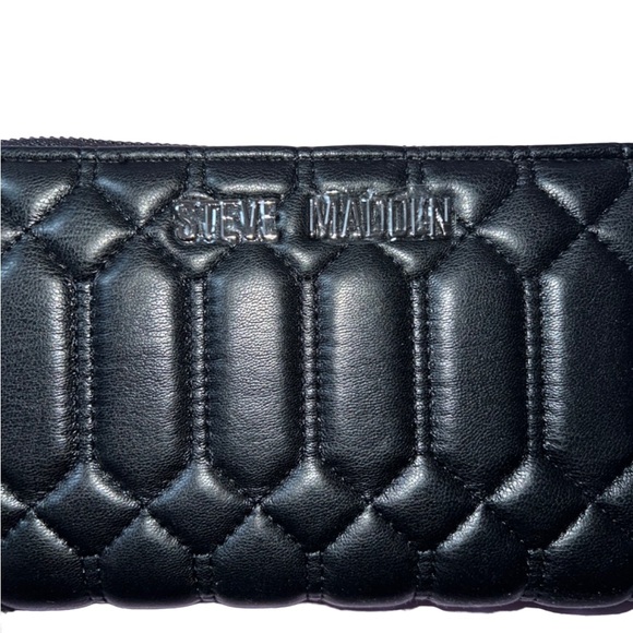 NWT STEVE MADDEN BHADDEN WRISTLET WALLET CLUTCH BAG BLACK - Picture 3 of 7